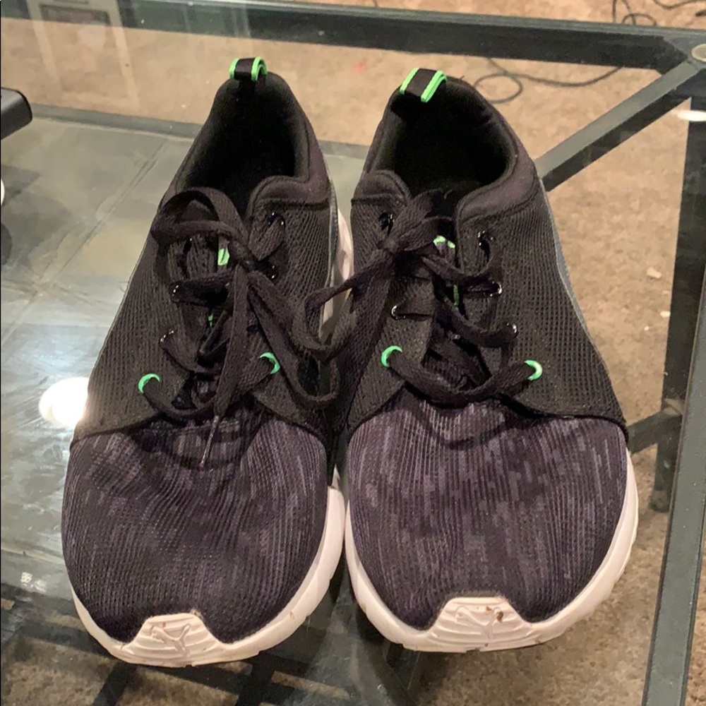 Men’s puma size 10